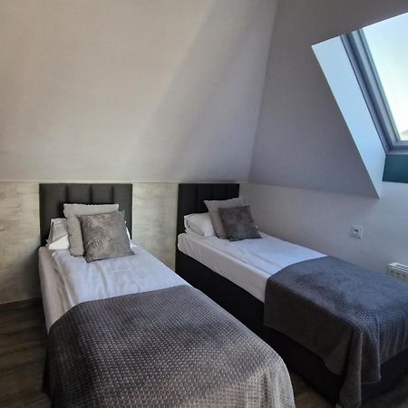 Swit - Apartament W Jezowie Sudeckim Jezow Sudecki Kültér fotó